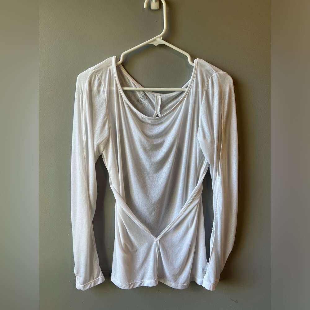 AMARI Athletic Top Medium